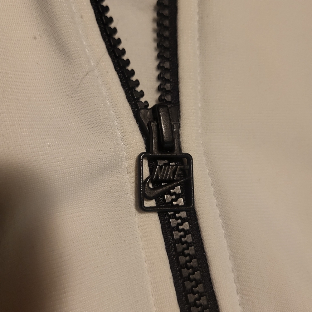 Nike Jacket - image 3